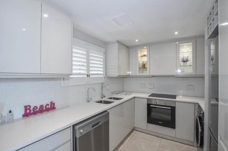 To Let 1 Bedroom Property for Rent in Dolphin Beach Western Cape